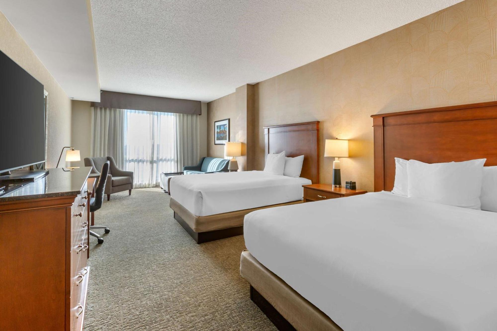 Drury Plaza Hotel Phoenix Темпе Экстерьер фото