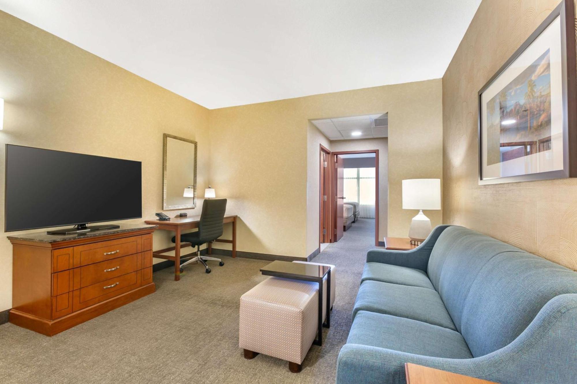 Drury Plaza Hotel Phoenix Темпе Экстерьер фото